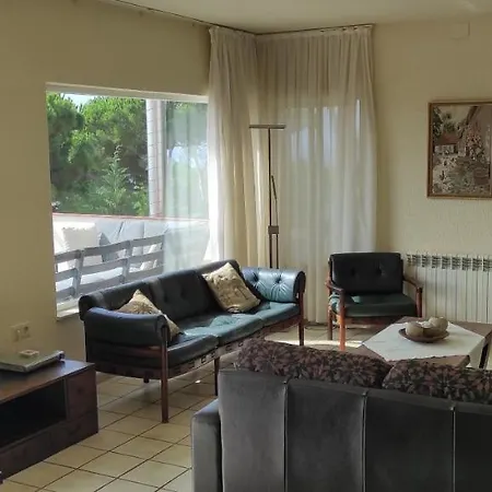 Lloret De Mar- Well-equipped Modern With Pool And Seaview For 10 Persons Lloret de Mar
