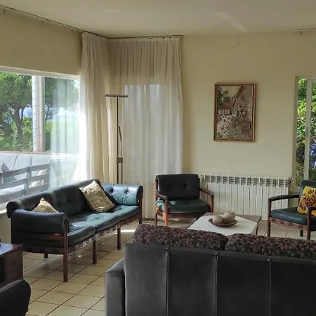 Villa Lloret De Mar- Well-equipped Modern With Pool And Seaview For 10 Persons *